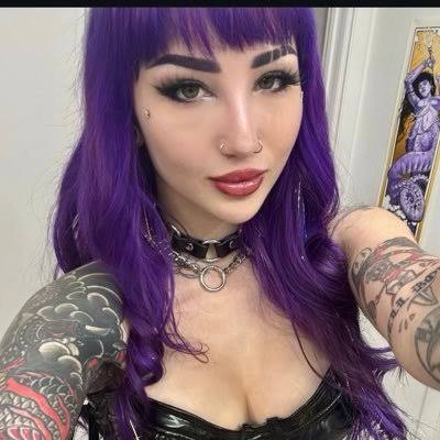 Valerica Steele